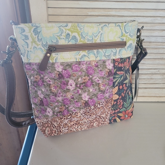 NWT Myra Shoulder Bag - Picture 7 of 7